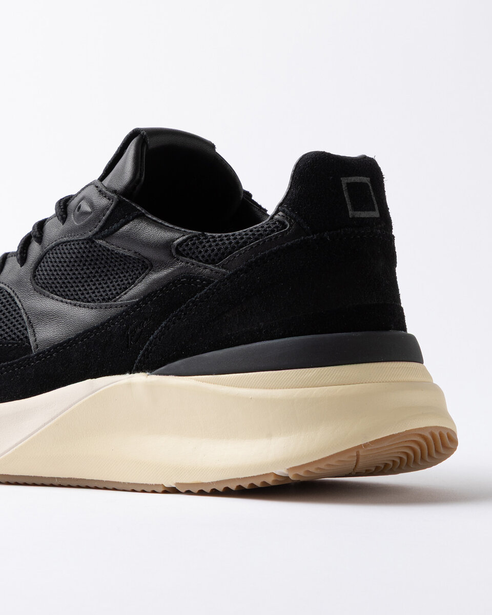 FUGA 20' COLORED BLACK